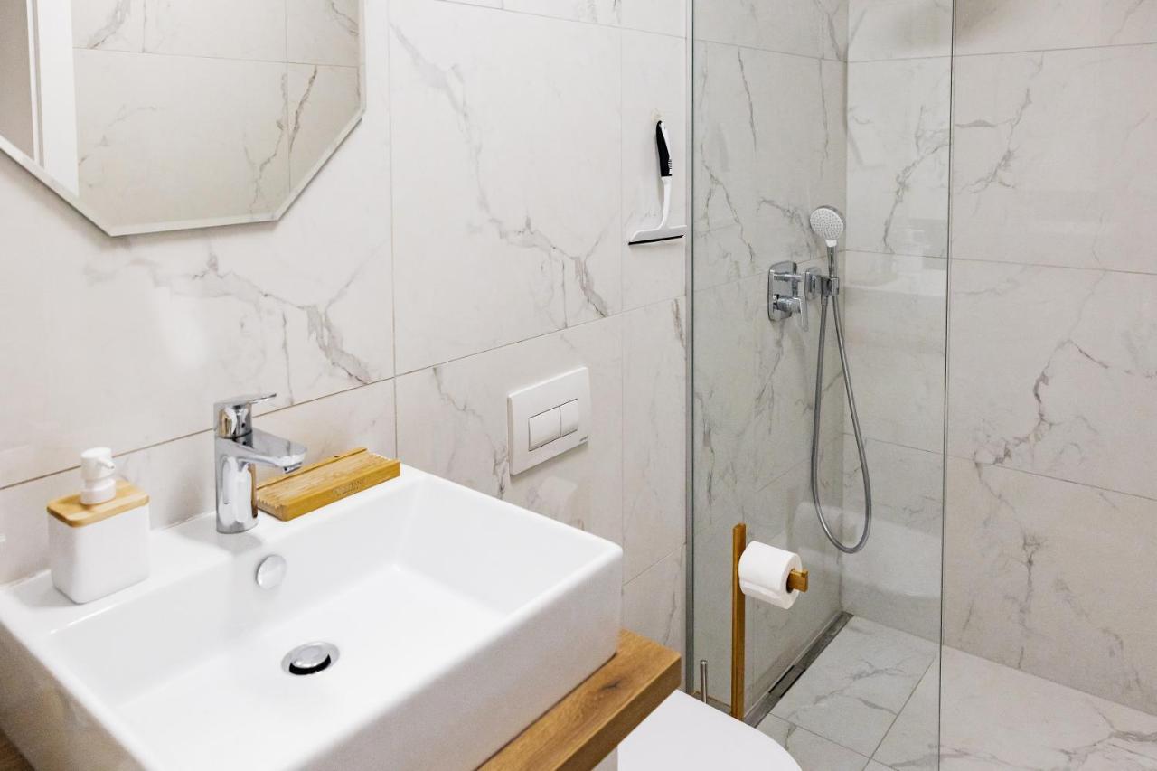 Woody - Comfy Apartment In Siska Λιουμπλιάνα Εξωτερικό φωτογραφία